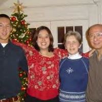 Linda Tang Photo 3