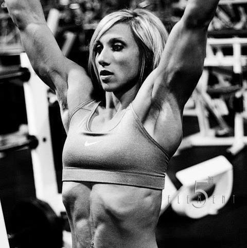 Shannon Courtney Photo 9