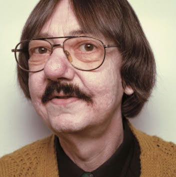 Johnny Sampson Photo 11