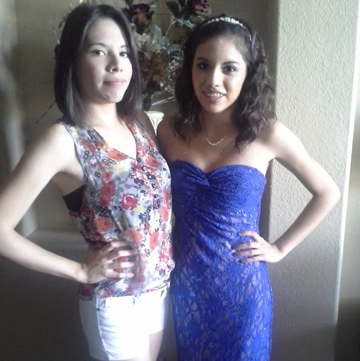 Lillian Martinez Photo 13