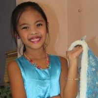 Julia Gonzales Photo 2
