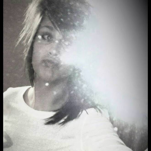 Kelsi Thompson Photo 4