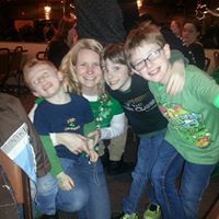 Erin Powers Photo 7