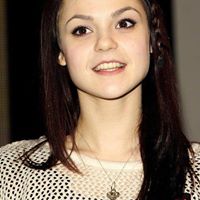 Kathryn Prescott Photo 8