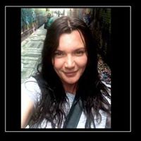 Melissa Gleeson Photo 1