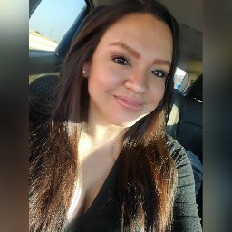 Danielle Salazar Photo 16