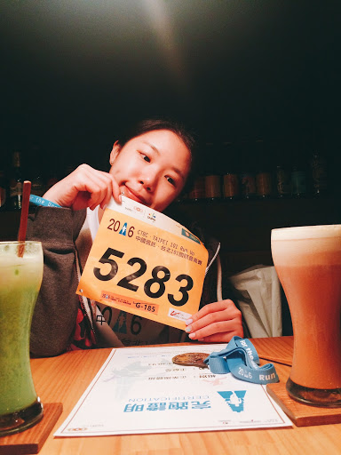 Yuying Wang Photo 13