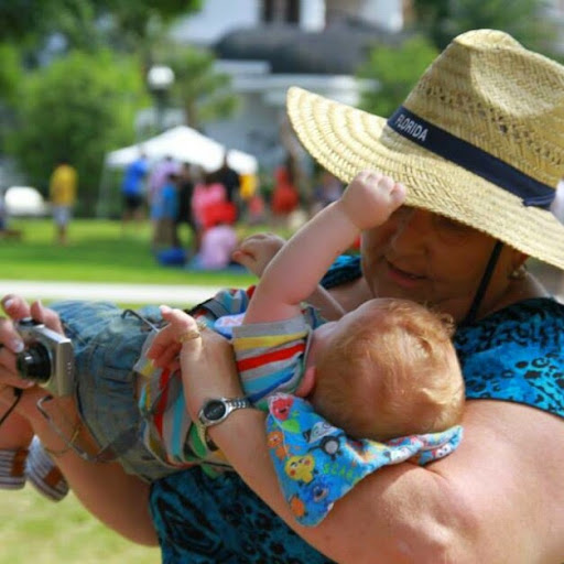 Dawn Todd Photo 15