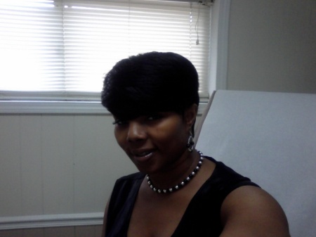 April Bryant Photo 18