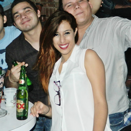 Victoria Arredondo Photo 13