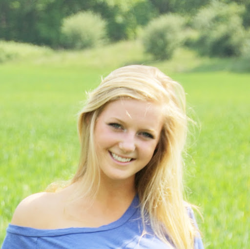 Samantha Hubbard Photo 12