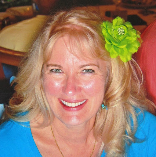 Kristine Hines Photo 7