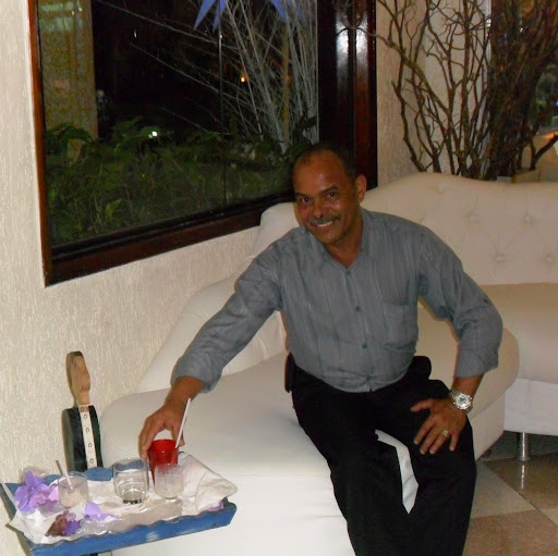 Jorge Roque Photo 16