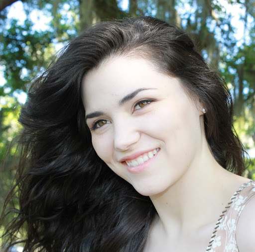Kristine Morris Photo 9