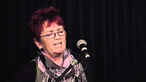 Helen Casey Photo 32