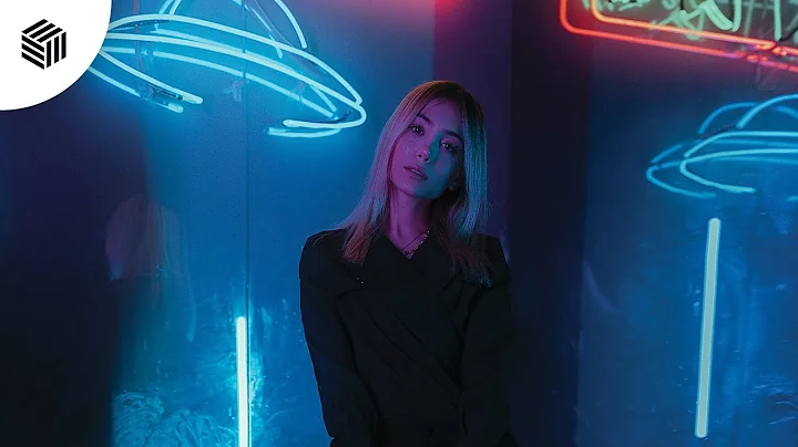 Molly Norton Photo 19