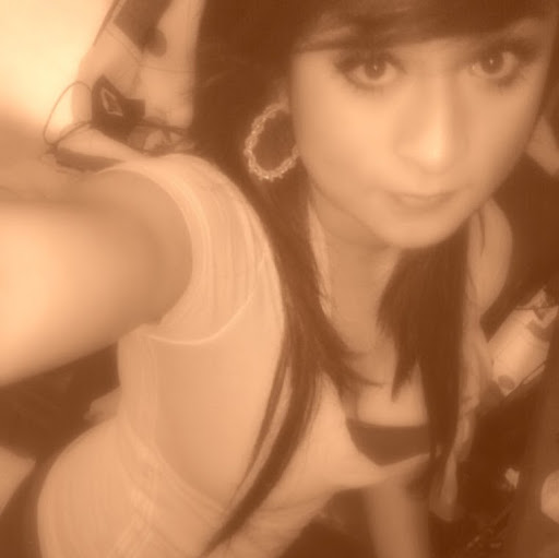Sandra Armenta Photo 15