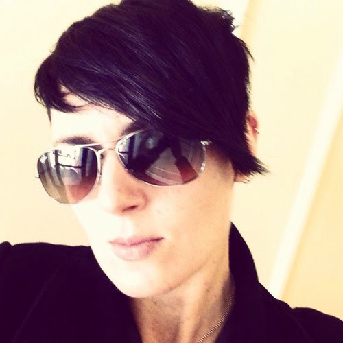 Keri Campbell Photo 10