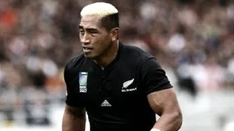 Jerry Collins Photo 34