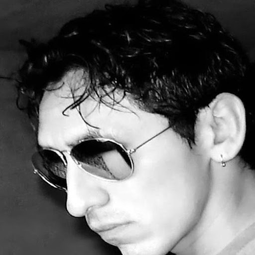 Alex Nova Photo 12