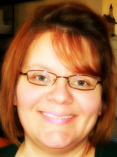 Lori Moss Photo 14
