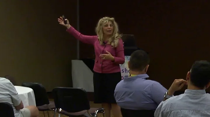 Debbie Mayo Photo 23