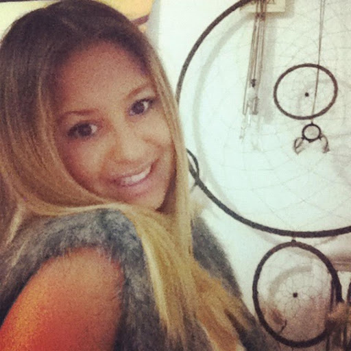 Kiera Evans Photo 13