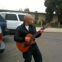 Moises Gomez Photo 2