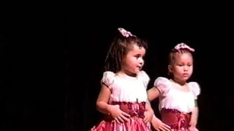 Emily Pinnell Photo 12