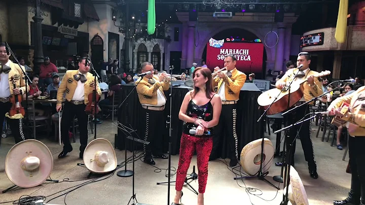 Perla Mendoza Photo 30