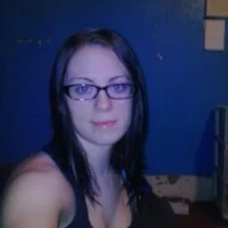 Amanda Shafer Photo 14