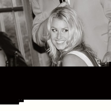 Lauren Hannah Photo 10