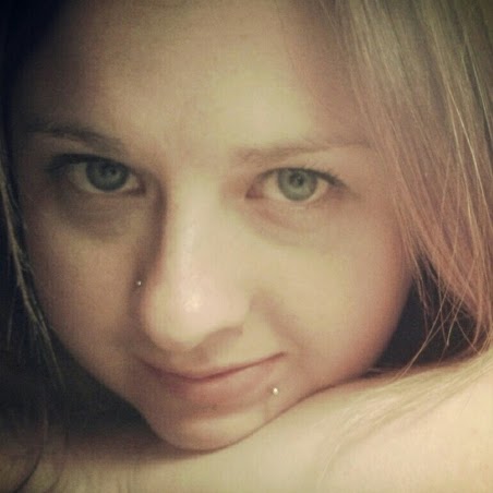 Marie Neumann Photo 9