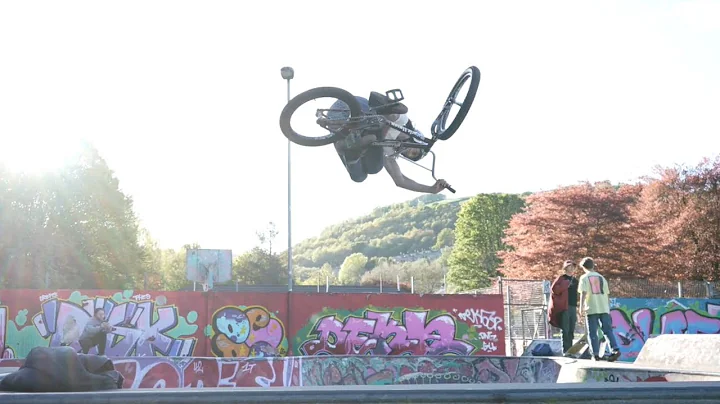 Jack Sunderland Photo 23