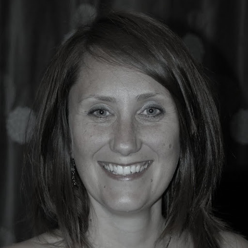Lynsey Wright Photo 5