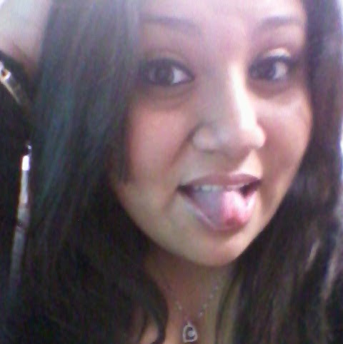Caroline Torres Photo 13