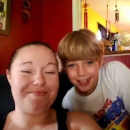 Holly Mckee Photo 14