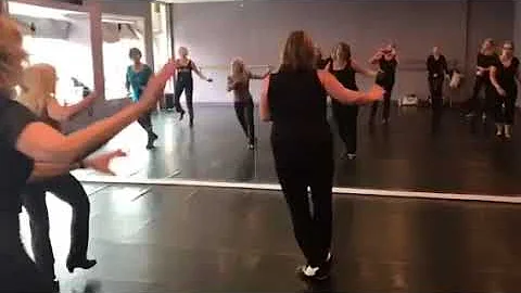 Ellen Saad Photo 3