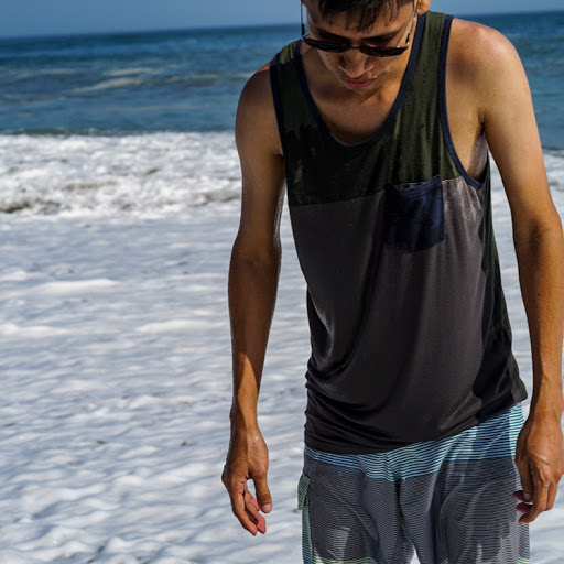 Omar Rosales Photo 9