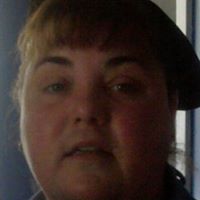 Stephanie Bray Photo 1