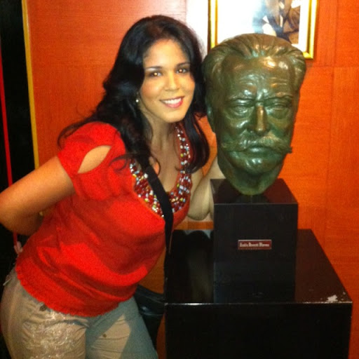 Athena Torres Photo 14