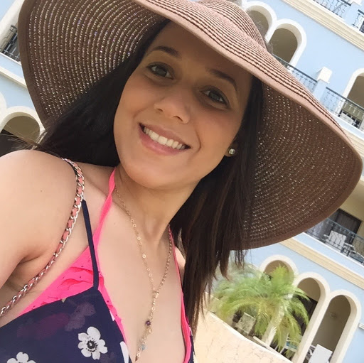 Katherine Gonzalez Photo 11