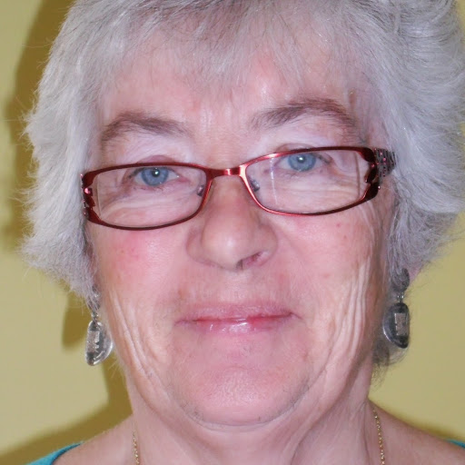 Elizabeth Partridge Photo 12