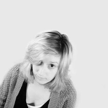Kimberley Miller Photo 13