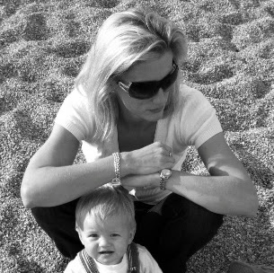 Lisa Griffiths Photo 16