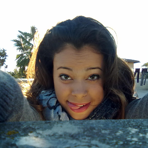 Carmen Ricci Photo 3