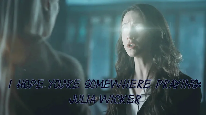 Julie Wicker Photo 26