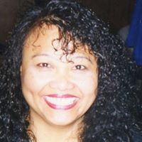 Cindy Halliday Photo 1