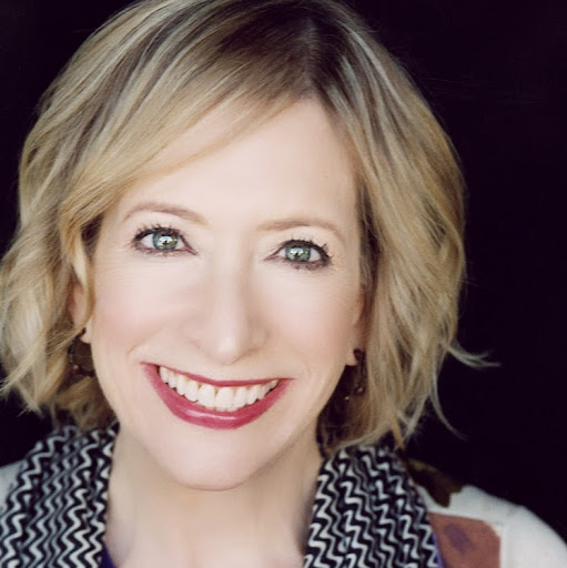 Barbara Fairchild Photo 14