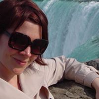 Carrie Chisholm Photo 4